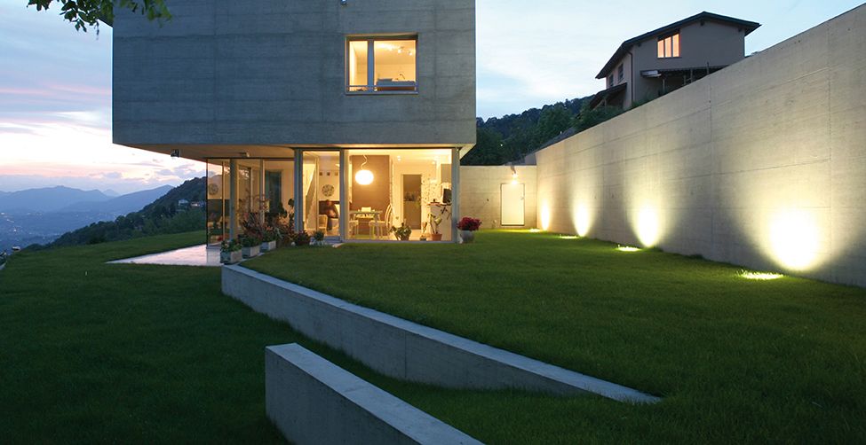 Bewegungsmelder AP 0-230° RC 230V si mt IP54 fernb 2300W