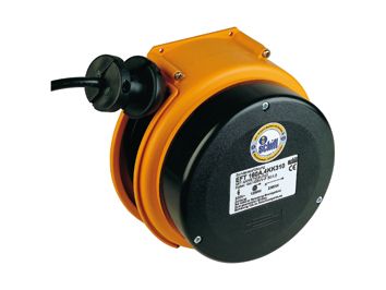 Kabelaufroller Kst 5m H03VV-F 3x0,75mm IP20