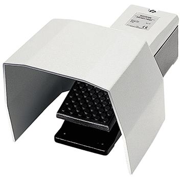 Fußtaster Ein/Aus Metall 1S 1Ö 16A IP65