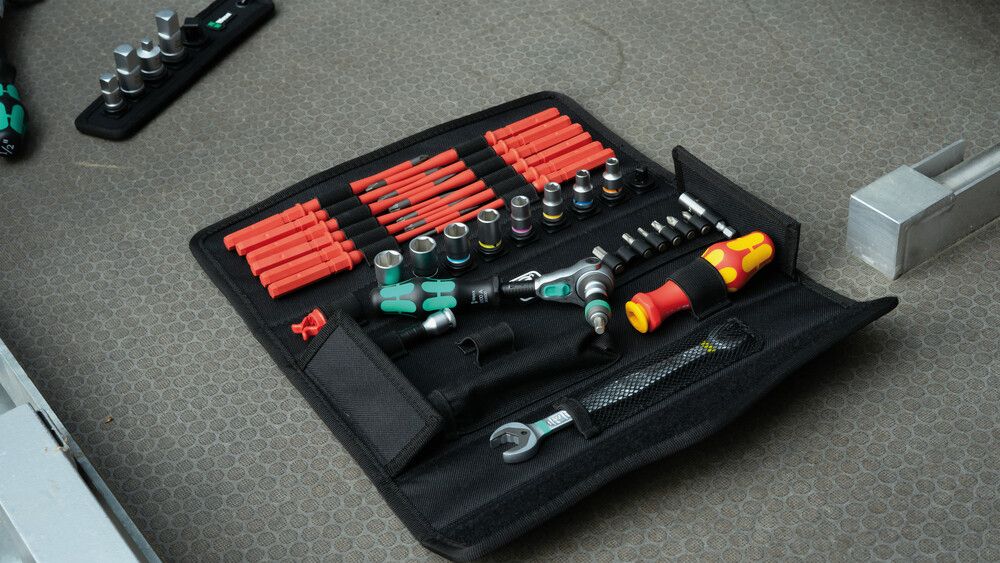 Werkzeugtasche Elektro 35tlg 1xMessgerät 12xSteckeinsatz 1xMaulschlüssel