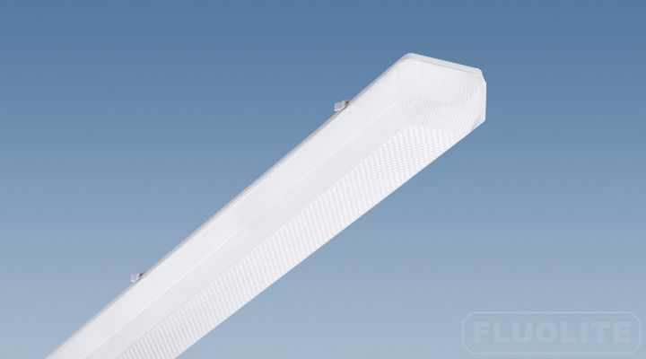 Wannenleuchte 36W T8 ws EVG IP50 G13 1270x105x85mm