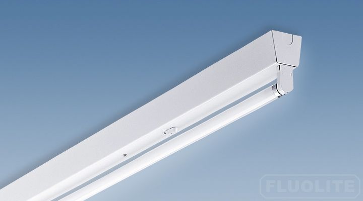 Lichtleiste 18W T8 EVG IP20 G13 620x60x100mm