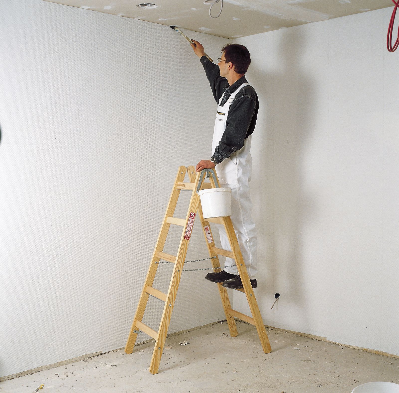 Stehleiter Holz 2,8m 2x10stuf