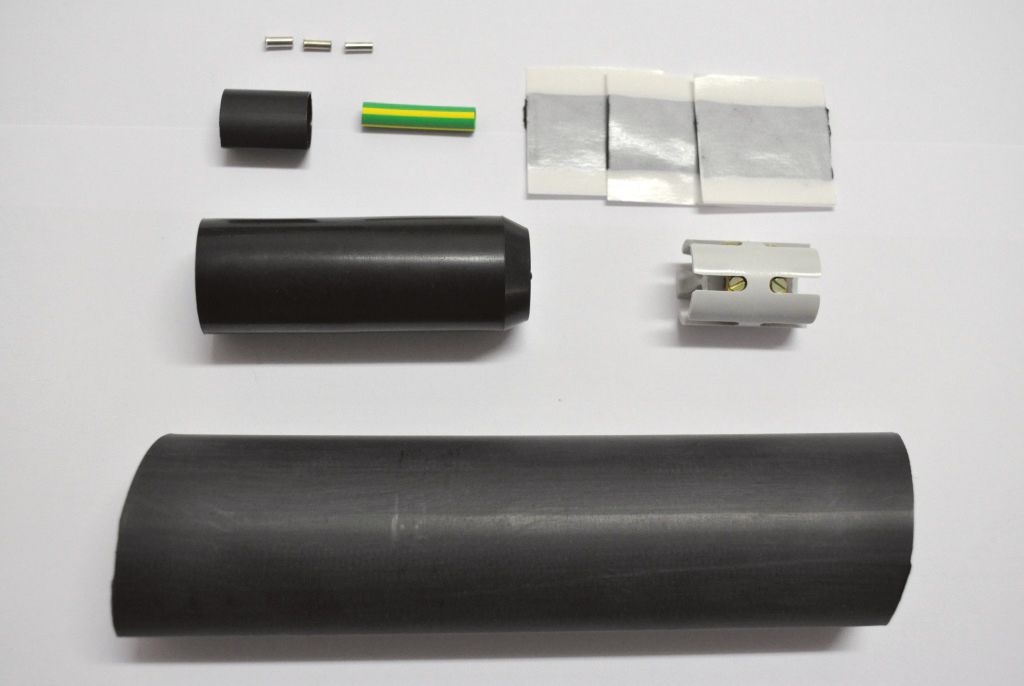 Heizband/Anschlussleitung Warmschrumpf mit Abschluss und Klemmstein