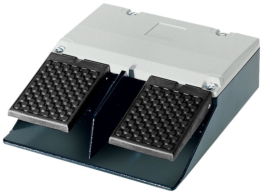 Fußtaster Ein/Aus Metall 2S 2Ö 16A IP65