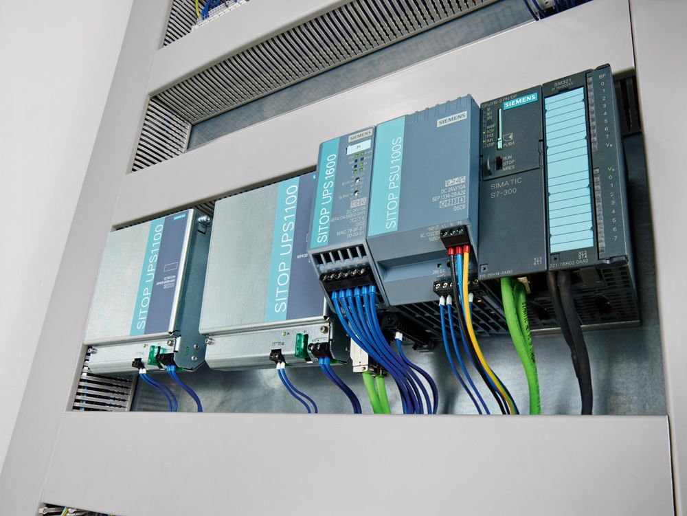 Gleichstromversorgung 24V 288W 10A IP20 Kurzschlussf Tragschienenmontage möglich