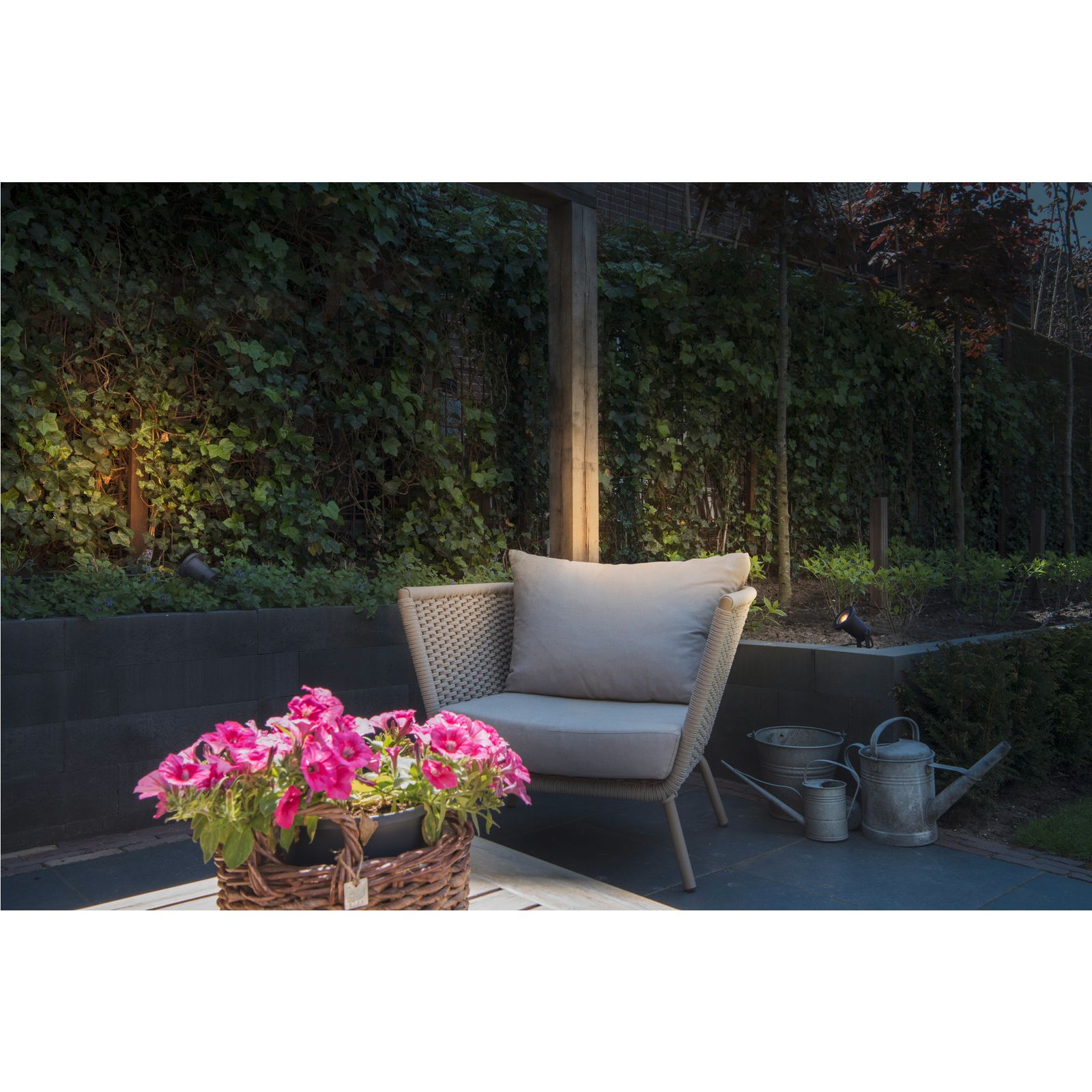LED-Wegeleuchte 11W IP65 sw Alu Gl_tr 1LED GU10