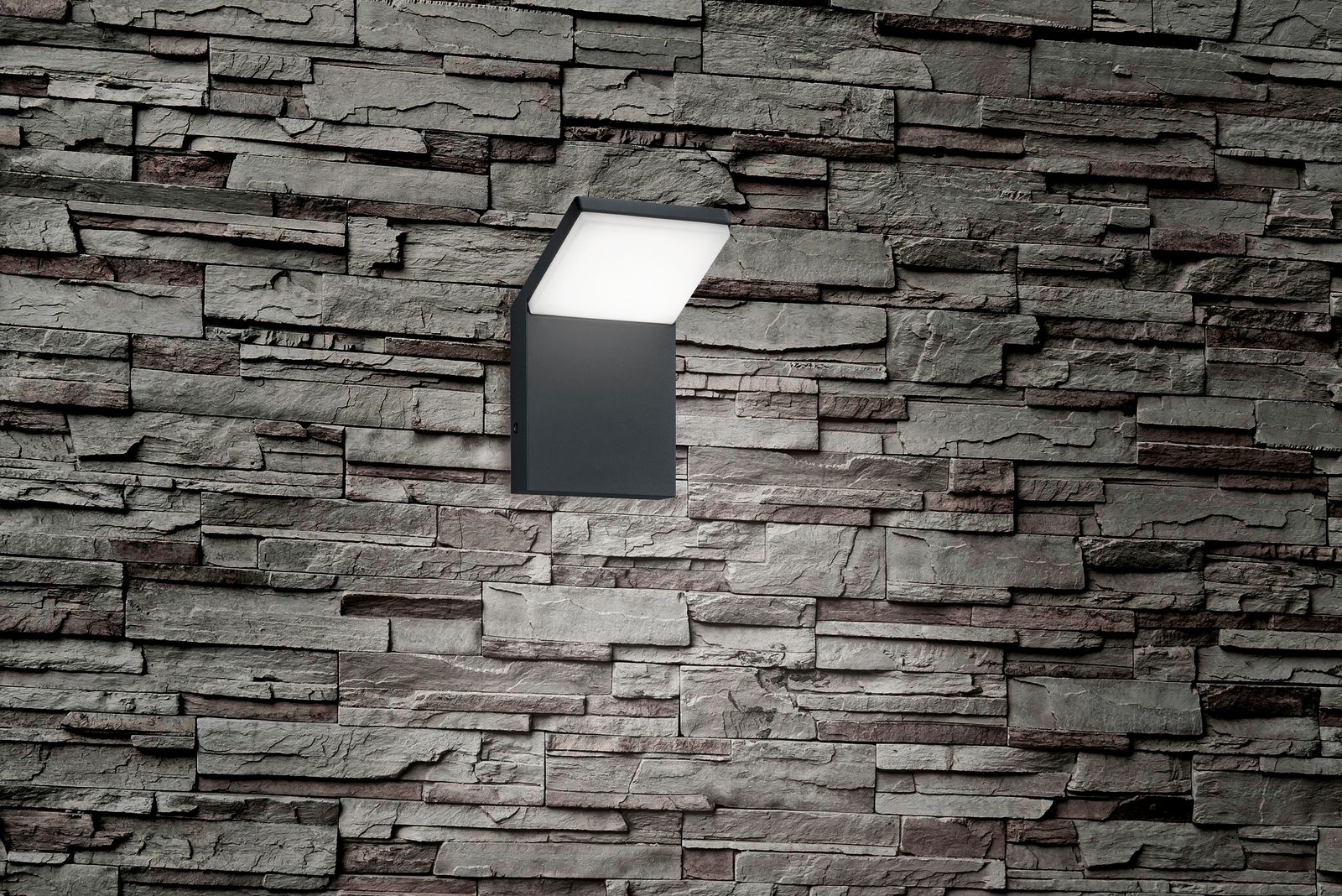 LED-Wandanbauleuchte PEARL 8W 3000K anth 900lm Konv IP54 100x105x160mm