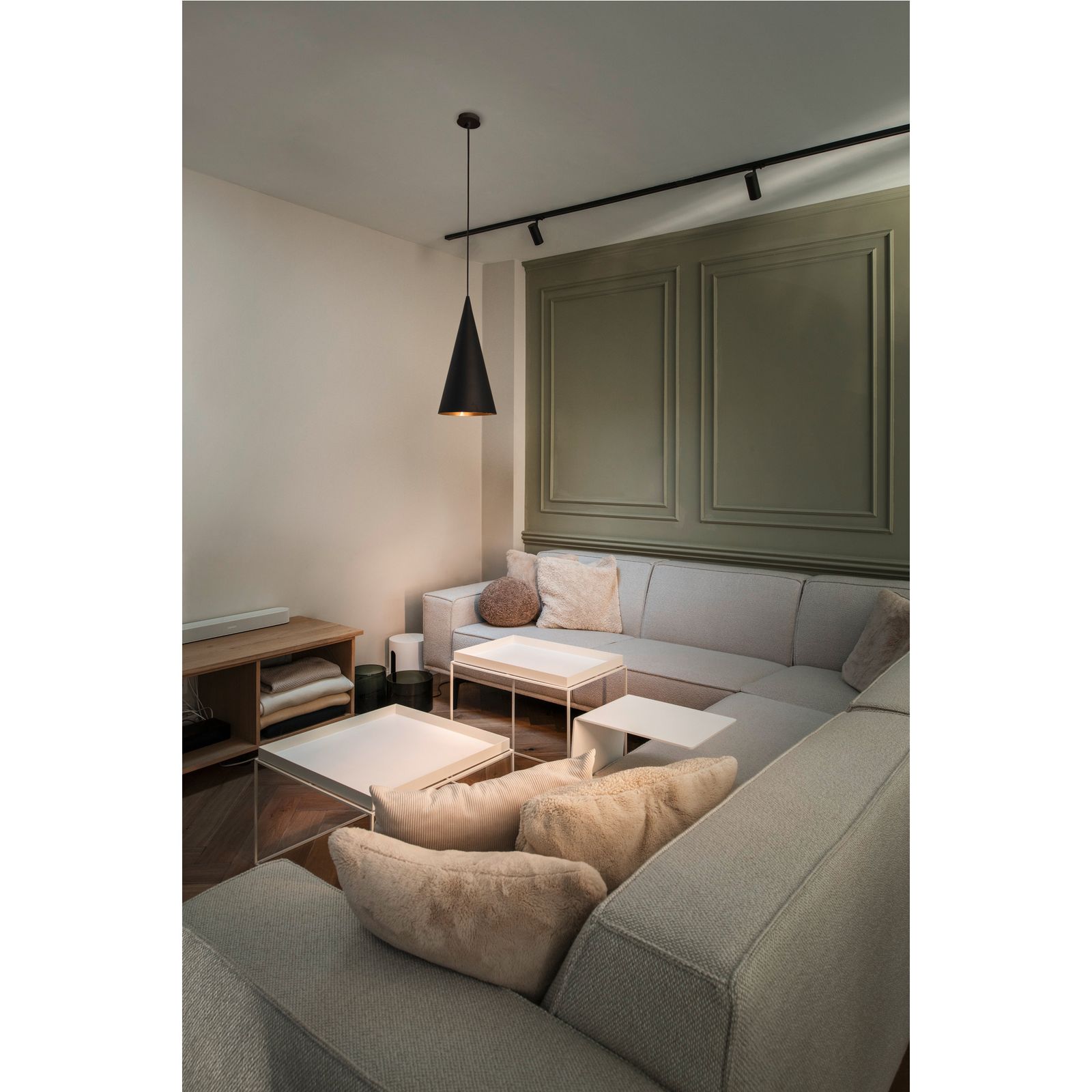 LED-Pendelleuchte 10W sw E27 IP20 1LED LED austauschbar Ø210mm