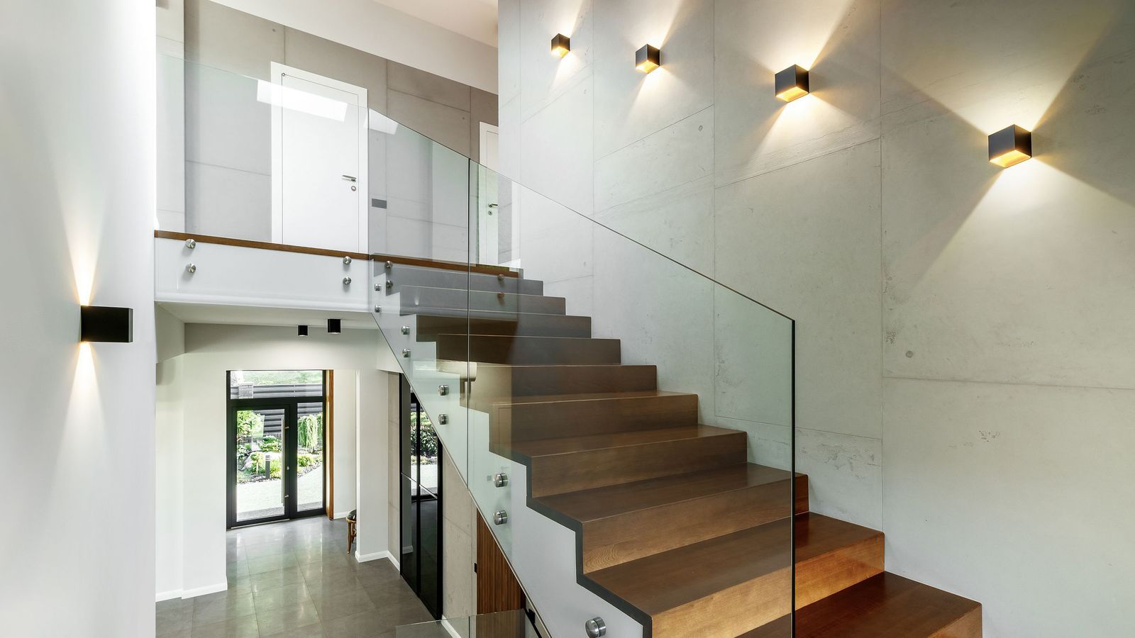 LED-Röhrenlampe G9 1,9W 2700K 220lm E ws mattiert 320° AC Ø14x43mm 220-240V