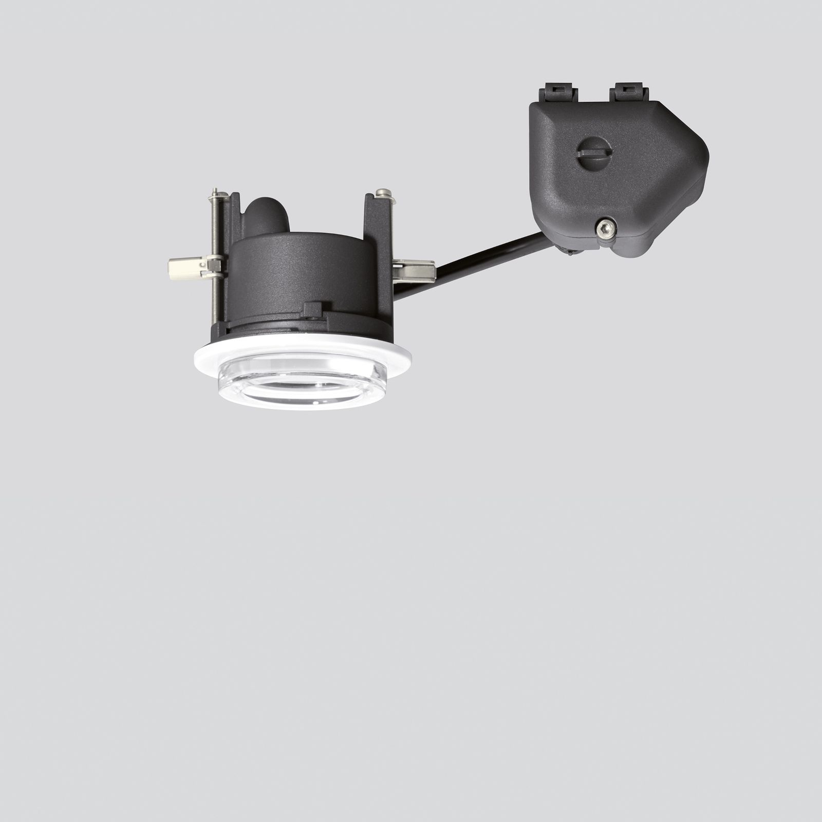 LED-Einbaustrahler 5,6W 3000K 309lm Konv ws mt 1LED Alu IP65 RF:hochglänzend