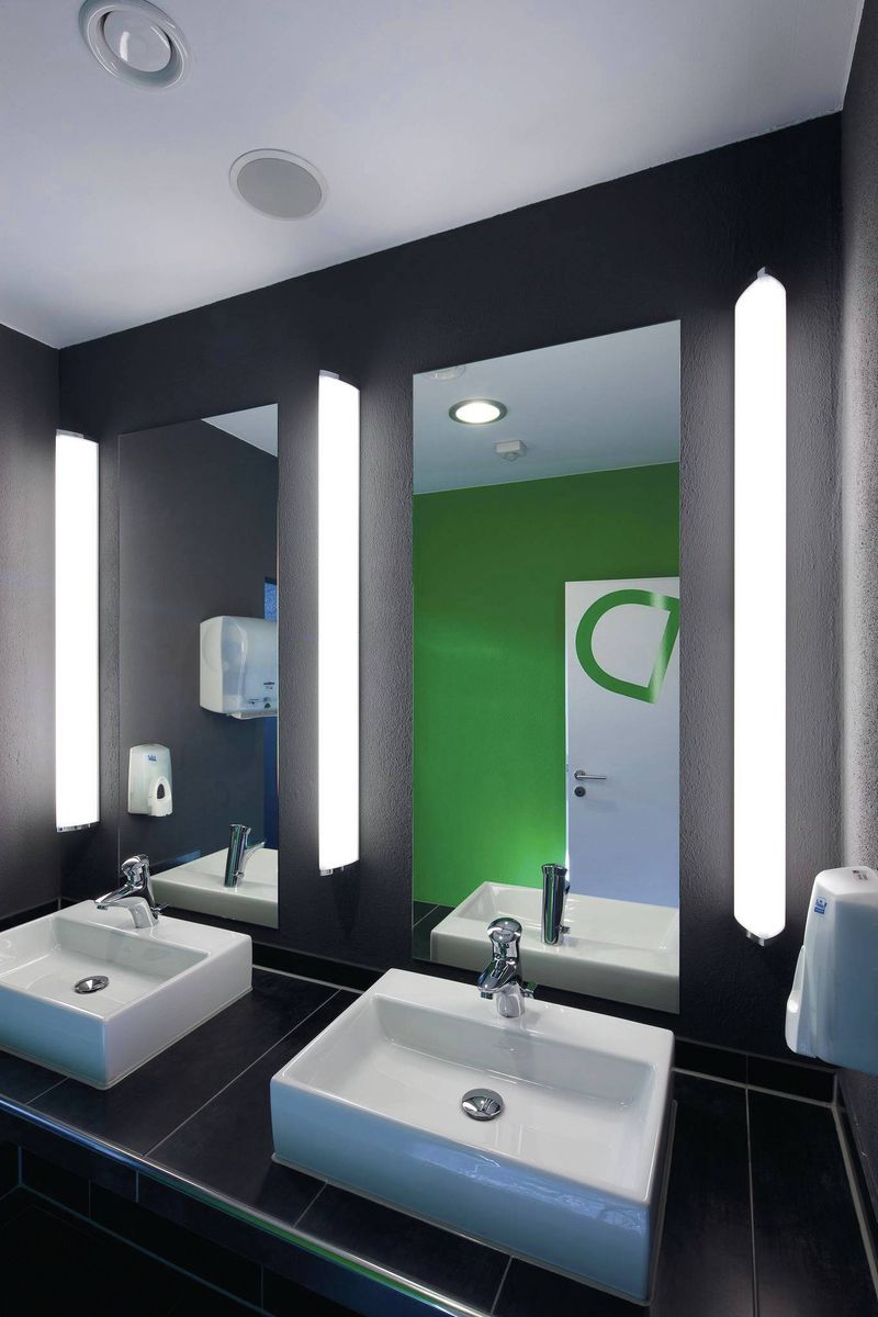 LED-Spiegelleuchte 22W 4000K 2400lm chr Konv IP40 1200x88x111mm