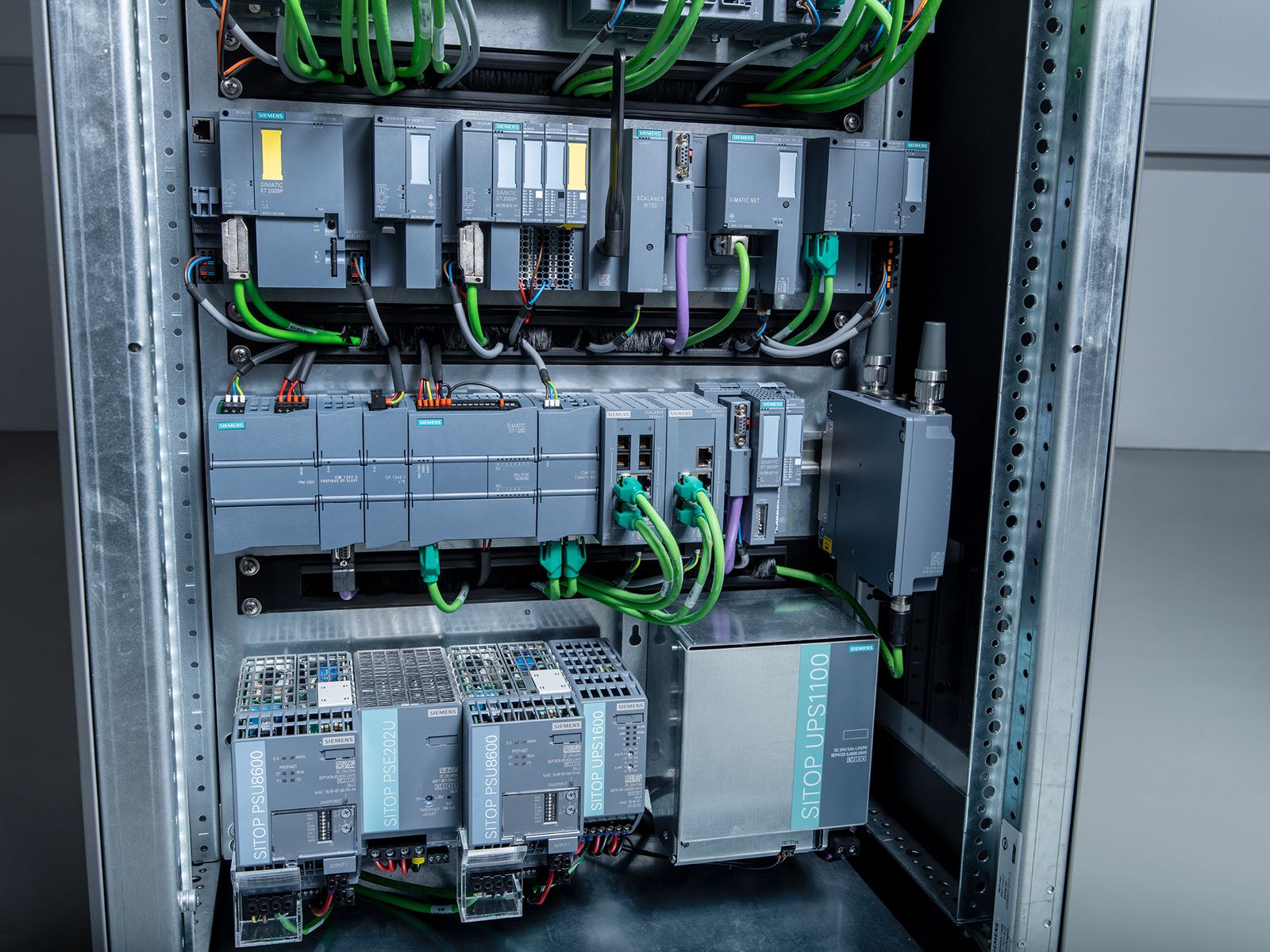 Gleichstromversorgung REG 24V 480W IP20 400VAC 20A f.Reiheneinb Kurzschlussf