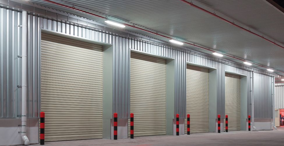 LED-Feuchtraumleuchte OLIVIA 39W 4100K 3750lm gr Konv IP65 1265x130x88mm