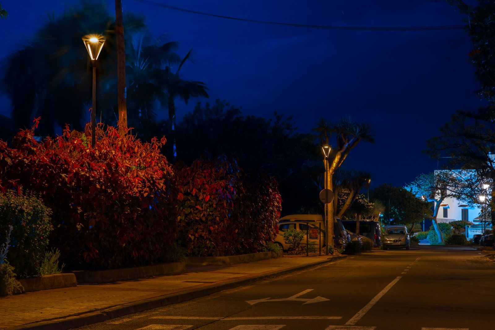 LED-Aufsatzleuchte 34,5W DigiStreet 62mm 4000K 5096lm al elektr.Trafo Alu Gl_tr I