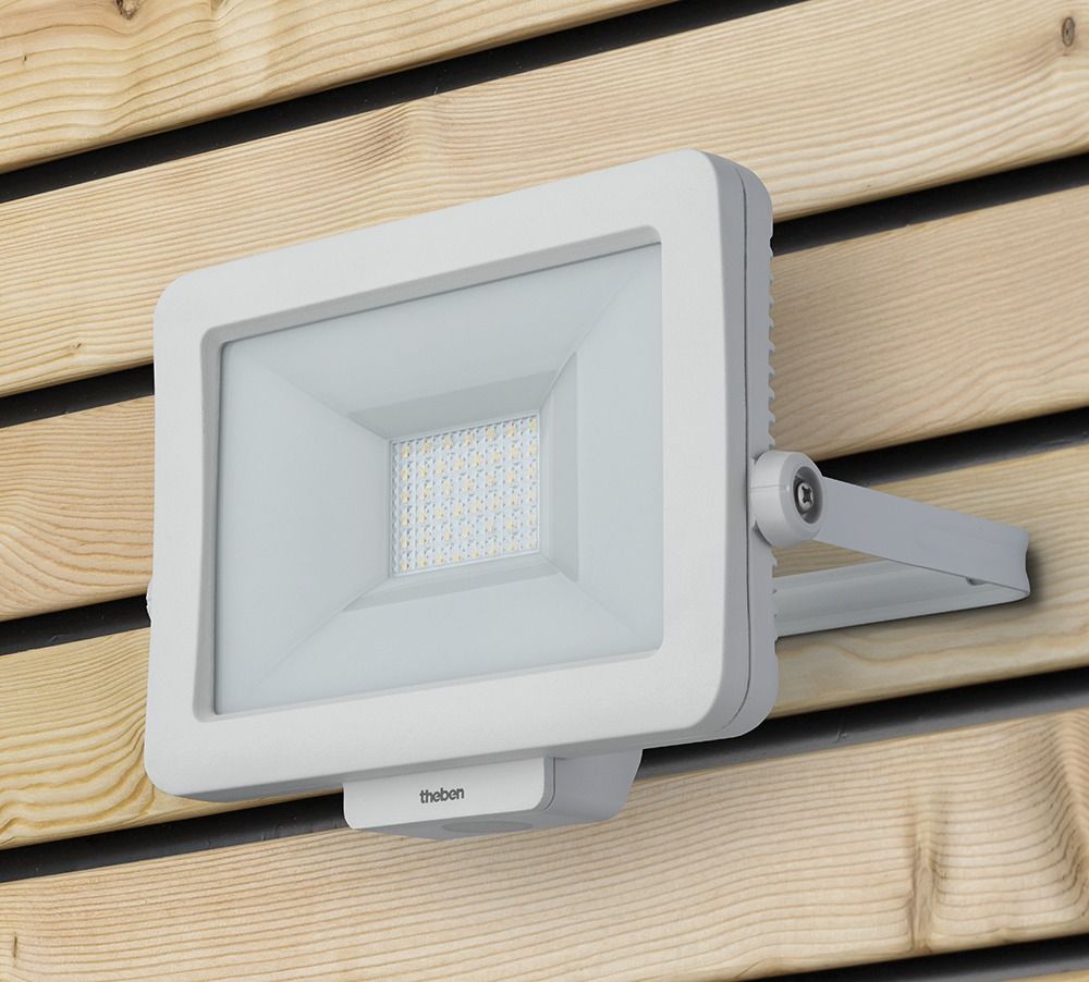 LED-Anbaustrahler 30W theLeda 5000K Konv 2100lm 1LED Alu IP65 ws mt RF:matt