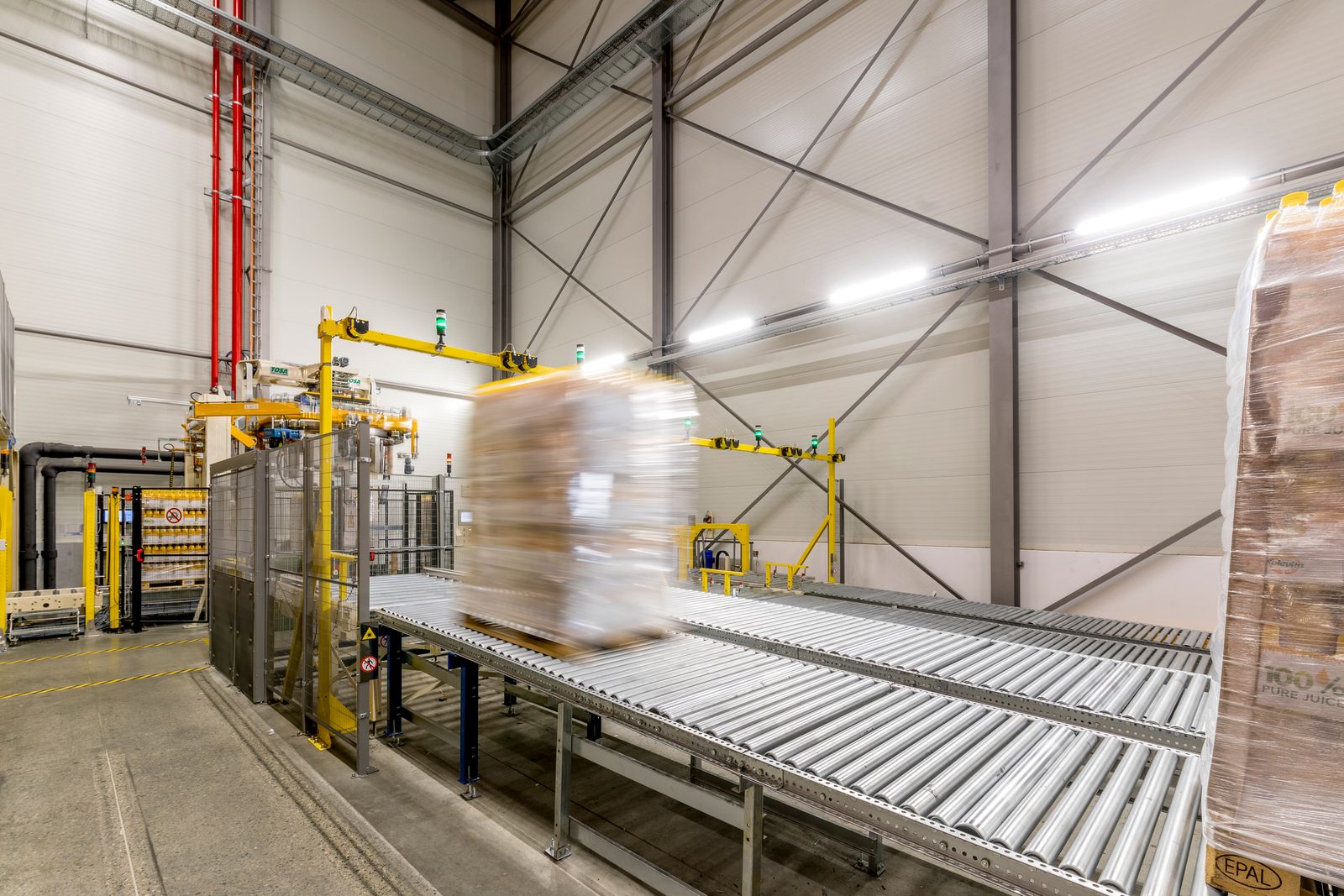 LED-Feuchtraumleuchte LUNA PRO 21W 4000K 2800lm ws Konv IP65 1200x90x80mm