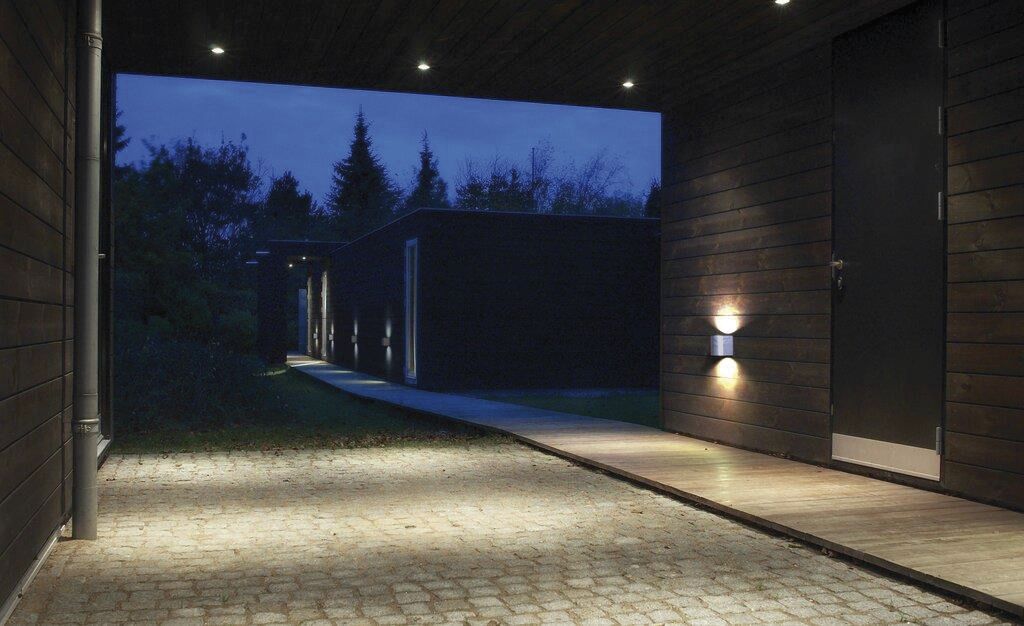 LED-Up/Down Leuchte Canto2 10,6W 3000K 500lm si Konv IP44 100x87x104mm