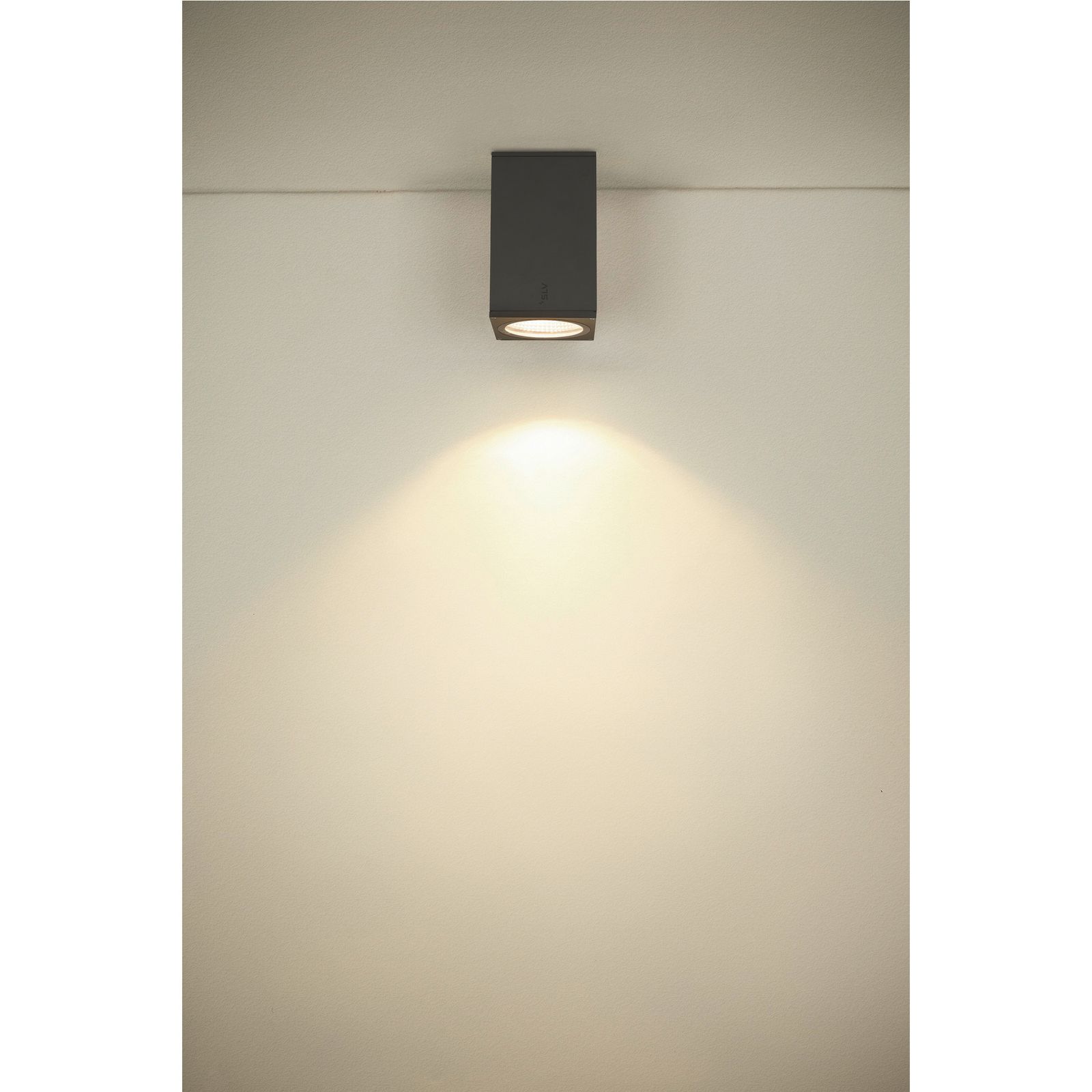 LED-Anbauleuchte 9W 3000-4000K 610lm anth IP65 86x86x125mm