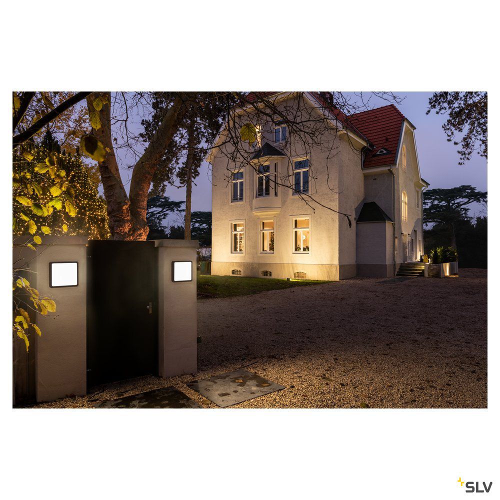 LED-Sensorleuchte 18W 3000-4000K 1300lm anth Konv IP65 BWM 300x300x65mm