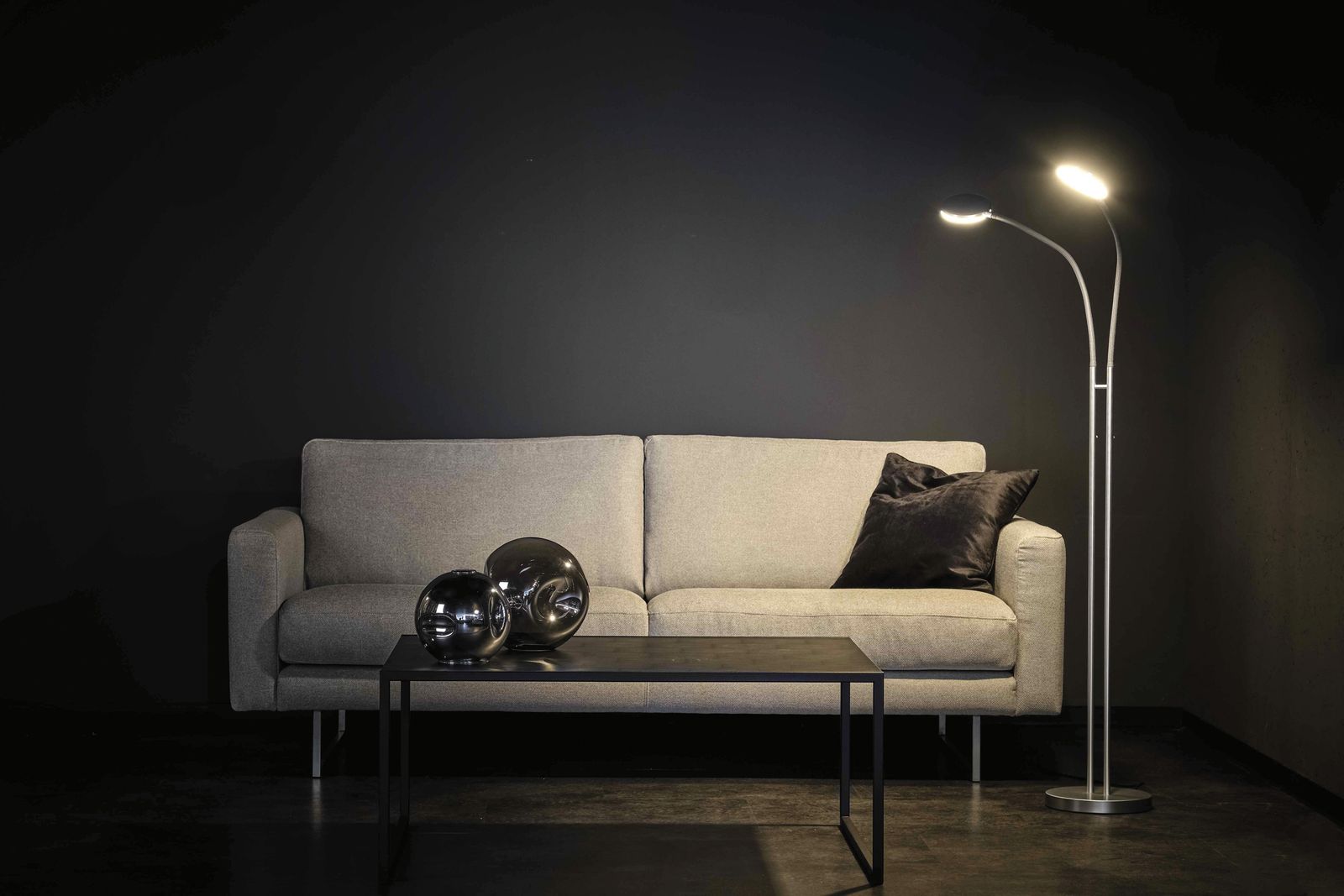 LED-Stehleuchte 38W FLEX TWIN 2700K al 4400lm 2LEDs elektr.Trafo direkt