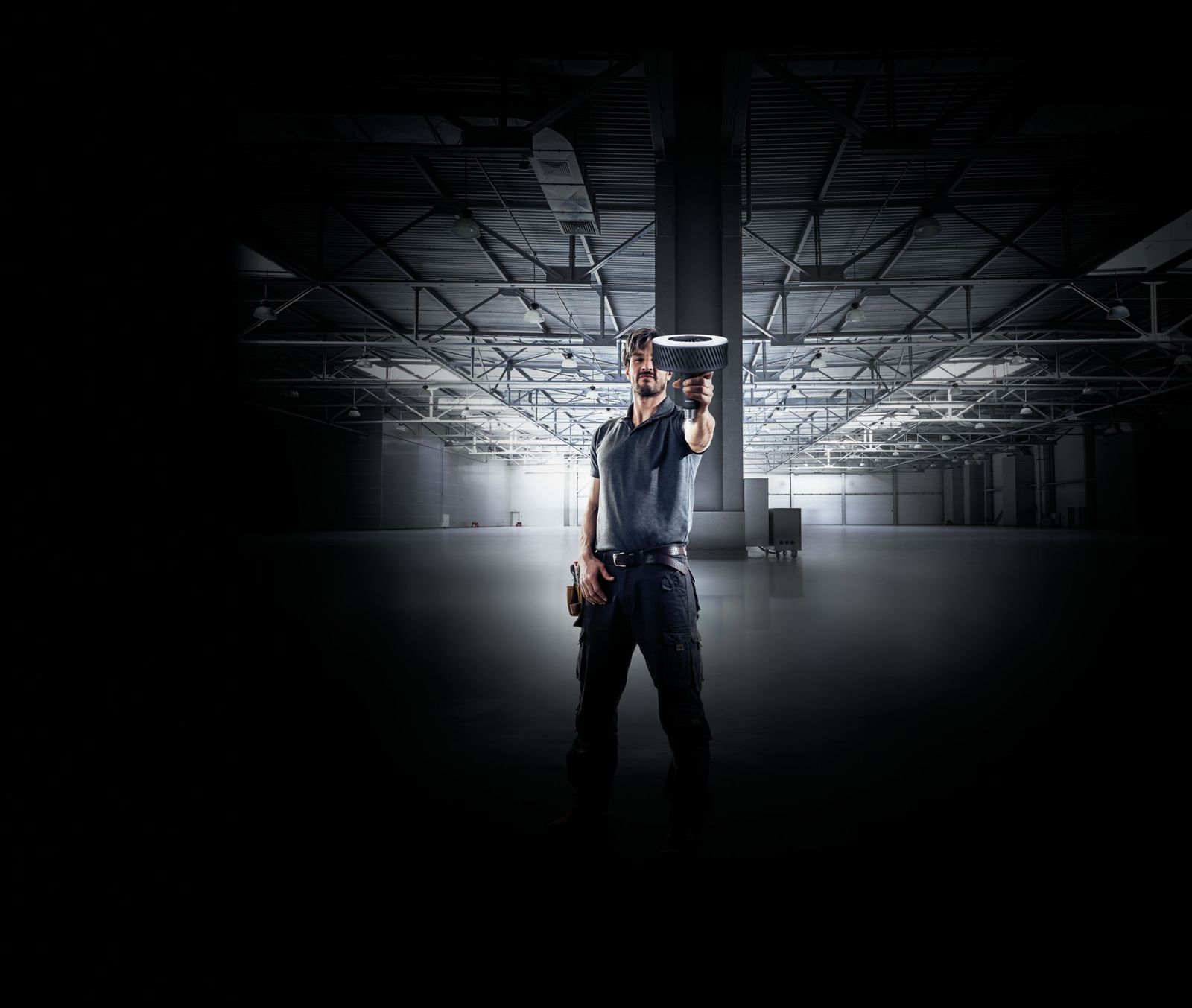 LED-Lampe E40 TrueForce 140W 4000K ws AC 20000lm 120° Ø250x290mm 220-240V