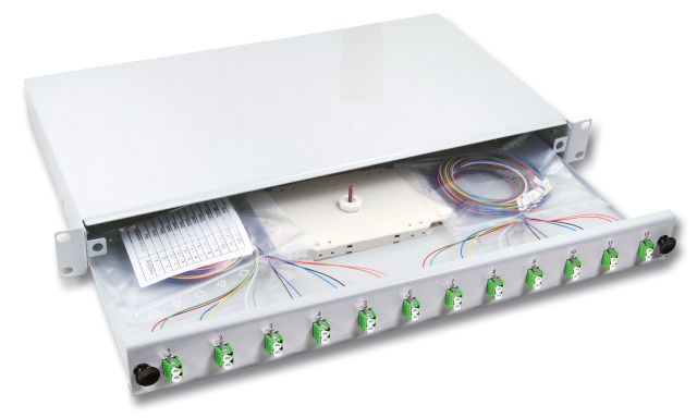 LWL-Patchpanel 12f LC 1HE LC-D OM5 19Zoll m.Pigtails max:24f