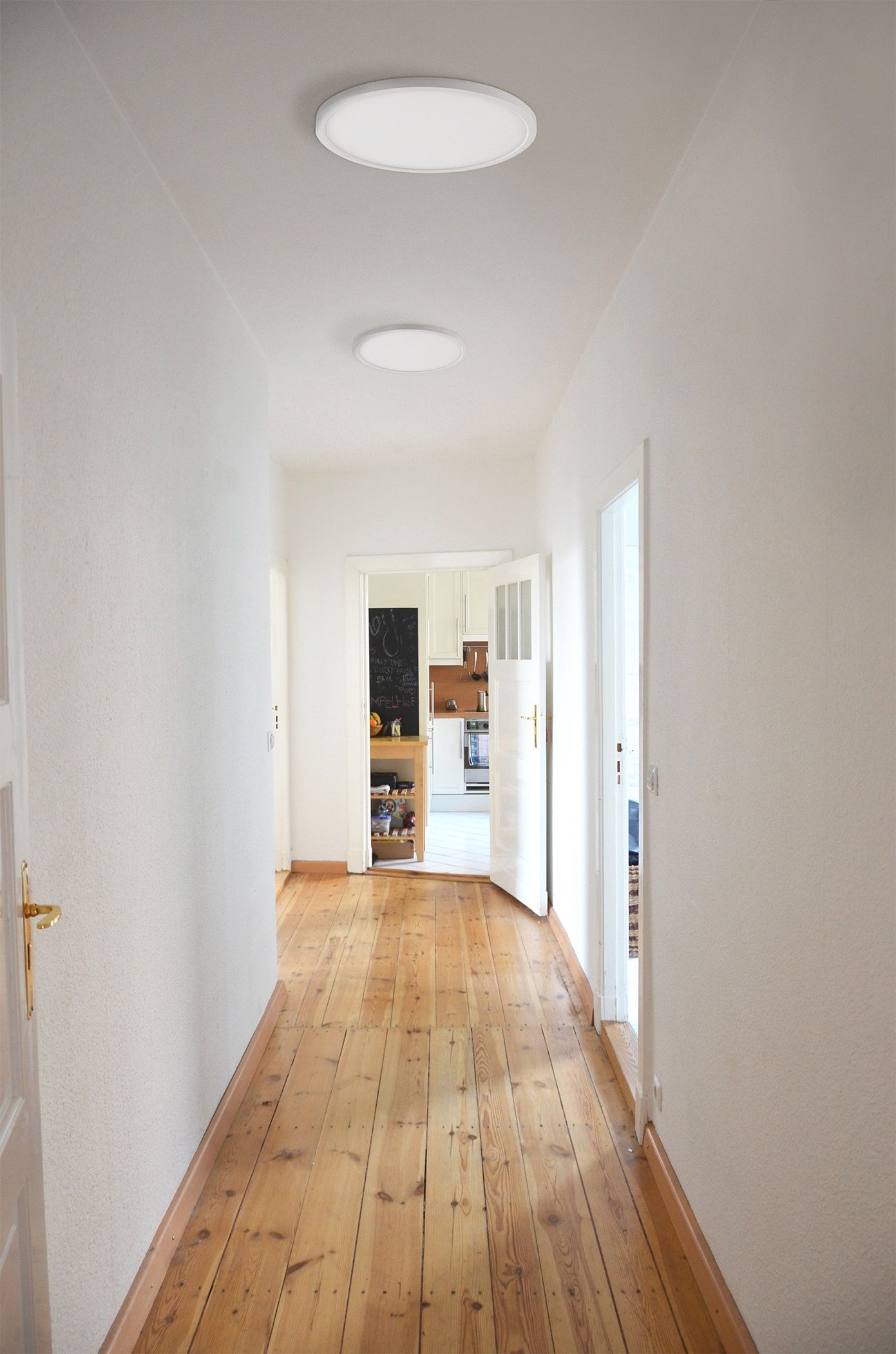LED-Deckenanbauleuchte PAVO 18W 1631lm 3000-6000K ws Konv IP20 Ø218x30mm