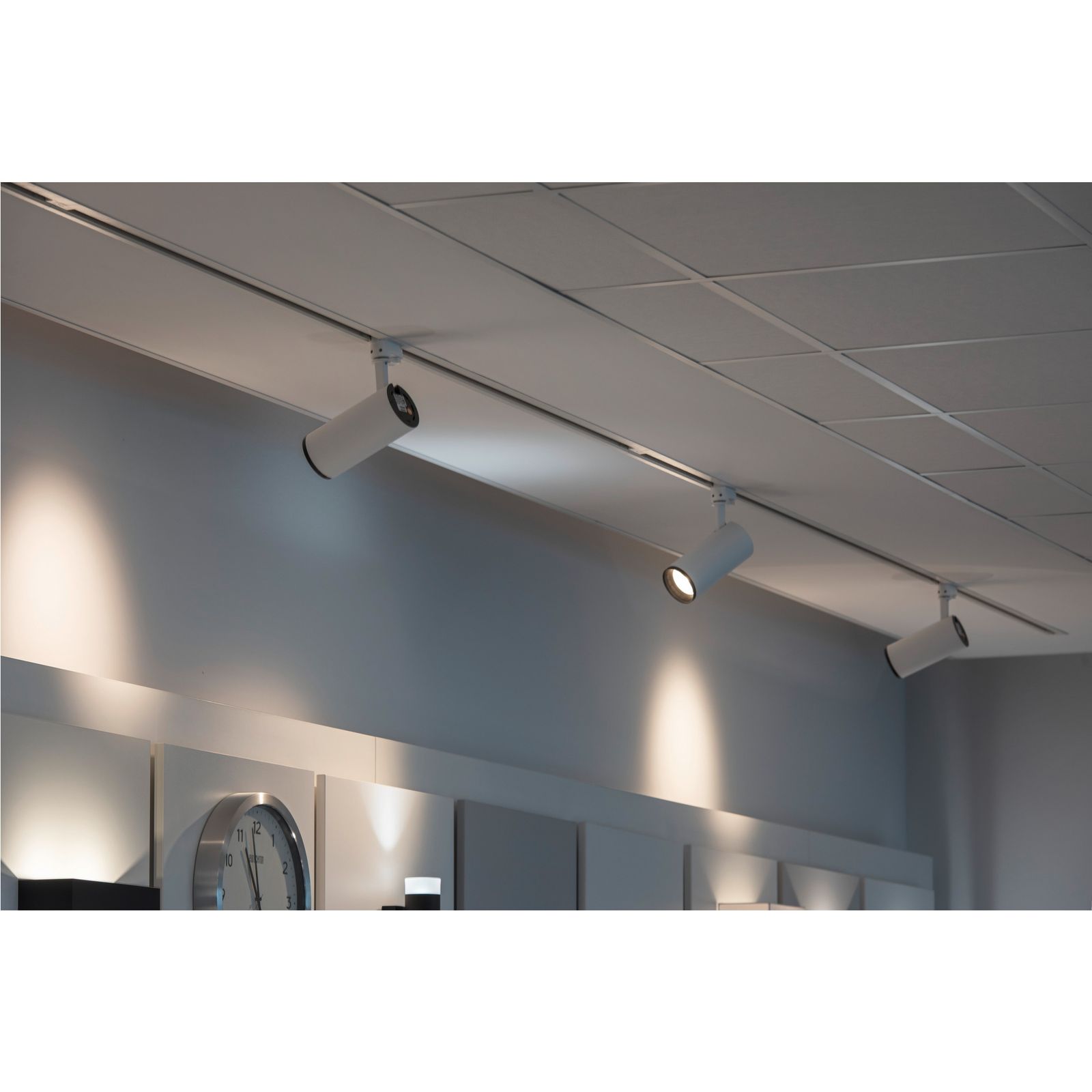 LED-Schienenstrahler 14W 2700K 1750lm Konv ws mt 1LED Alu IP20 RF:hochglänzend
