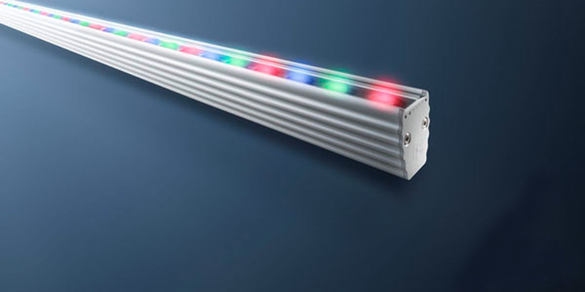 LED-Anbaustrahler 54W BERgamo 3140lm gr mt 1LED RGB Alu IP30 mediumstrahlend