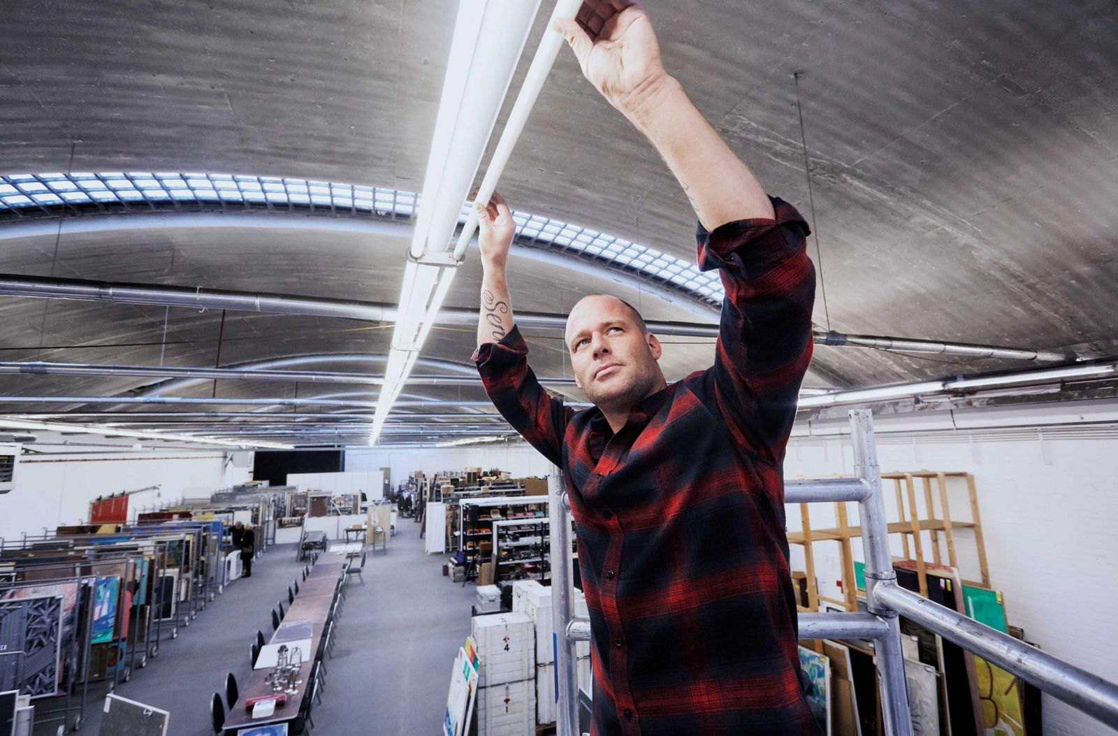 LED-Röhrenlampe G13 T8 21,7W 4000K ws UC 3700lm C mattiert 160° Ø28x1505,9mm