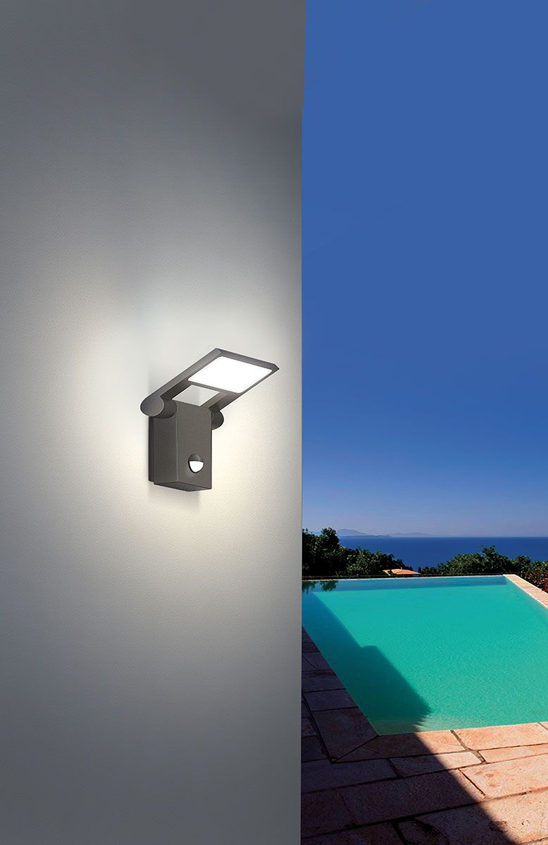 LED-Wandanbauleuchte VERTIVA 10W 3000K 600lm anth Konv IP54 BWM 130x118x120mm