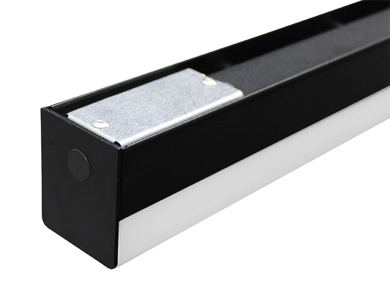 LED-Deckenanbauleuchte 18W 3000K 2200lm sw Konv IP40 585x50x60mm