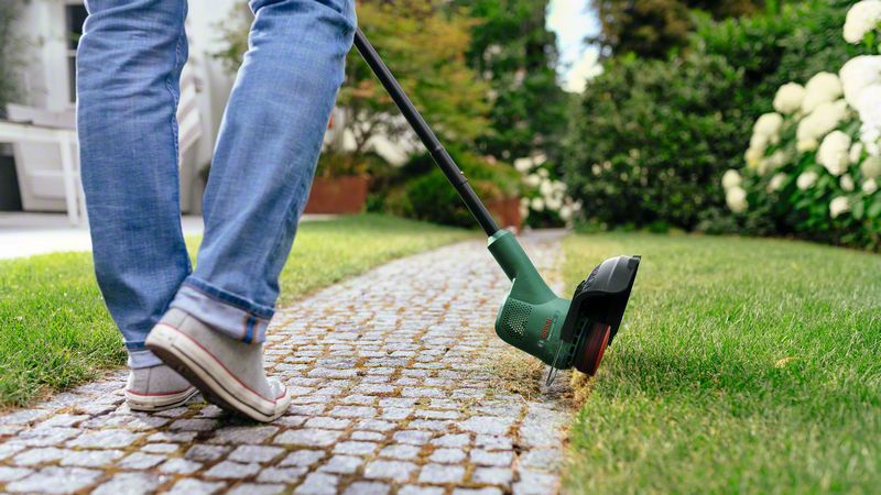 Akku-Rasentrimmer 18V Home&Garden 2Ah Ø23mm 116cm 2,2kg