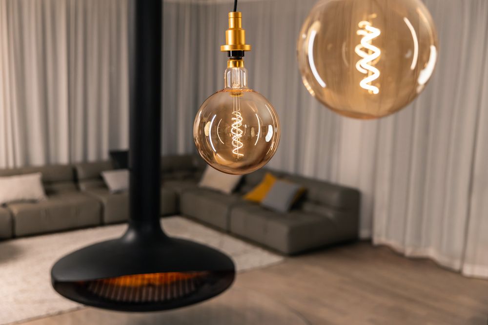 LED-Kugellampe FM E27 Vintage 1906 4,8W 2200K Filamentlampe ws 400lm G kl 320°