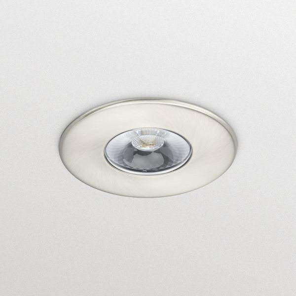 LED-Einbaustrahler 10,2W CoreLine 3000K 900lm Konv Dimmung 1-10 V 1LED Alu IP44