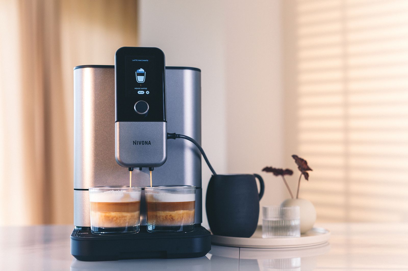 Kaffeevollautomat Caf/Cap ti Milchschaum m.Display Cafe/Capp Stand 15bar