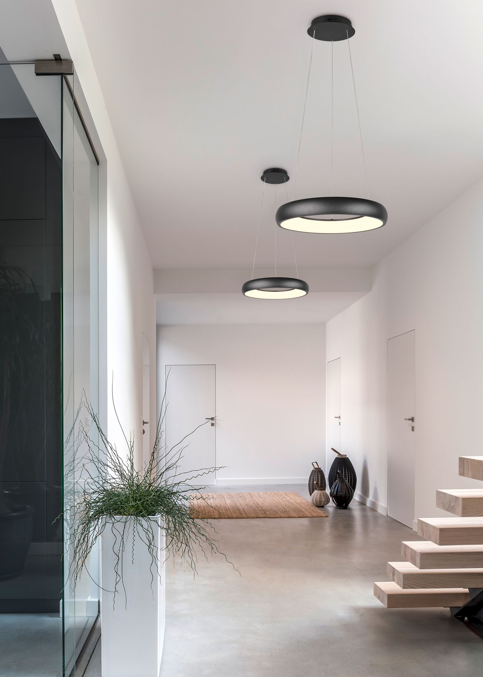 LED-Pendelleuchte 29W Cardon 2300-4000K 3300lm 1LED LED nicht austauschbar sw