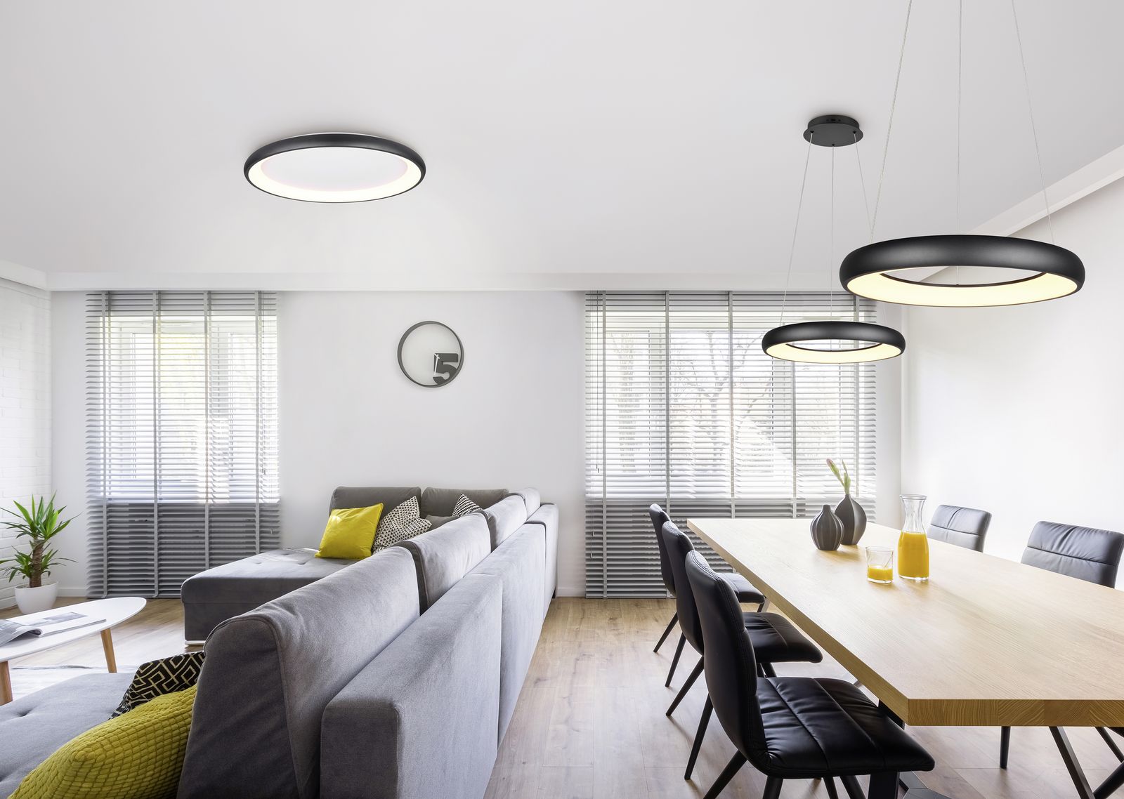 LED-Pendelleuchte 38W CARDONA 2300-4000K 1LED LED nicht austauschbar 4400lm sw