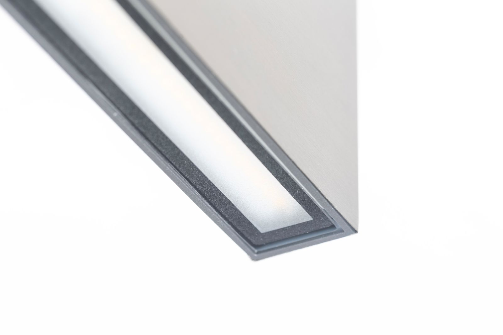 LED-Wandanbauleuchte 10W 3000K 755lm edst Konv IP54 170x85x28mm