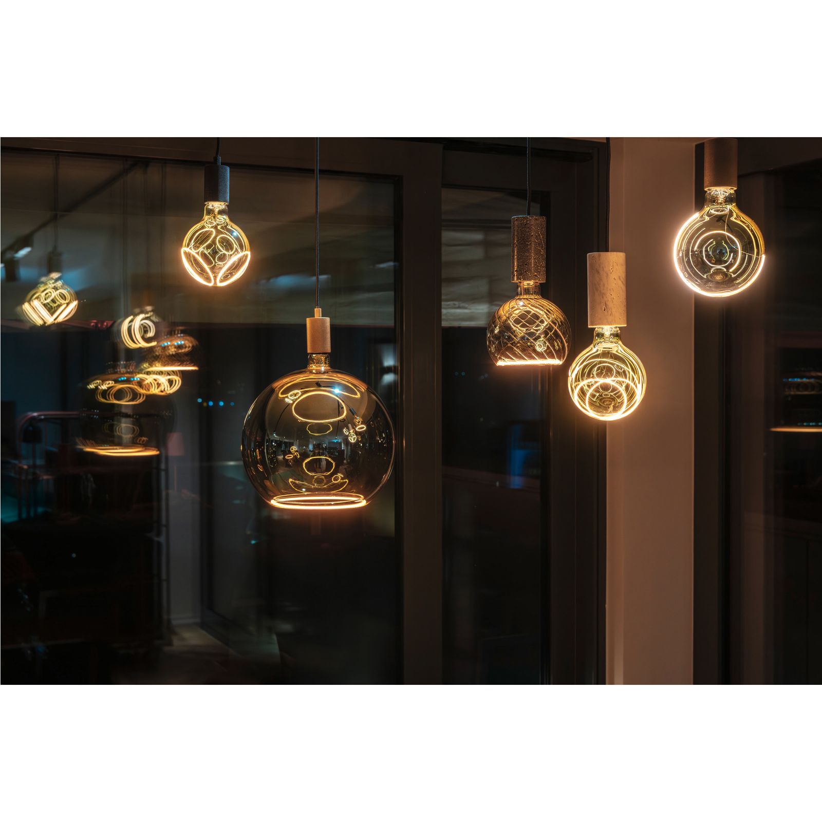 LED-Pendelleuchte 15W FITU sw E27 IP20 1LED LED austauschbar Ø60mm