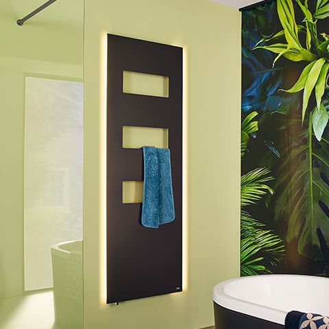 Bemm Planheizwand Plawa SPA Pur 1800 x 775 mm, edelweiß, M-Anschluss, pulverbeschichtet