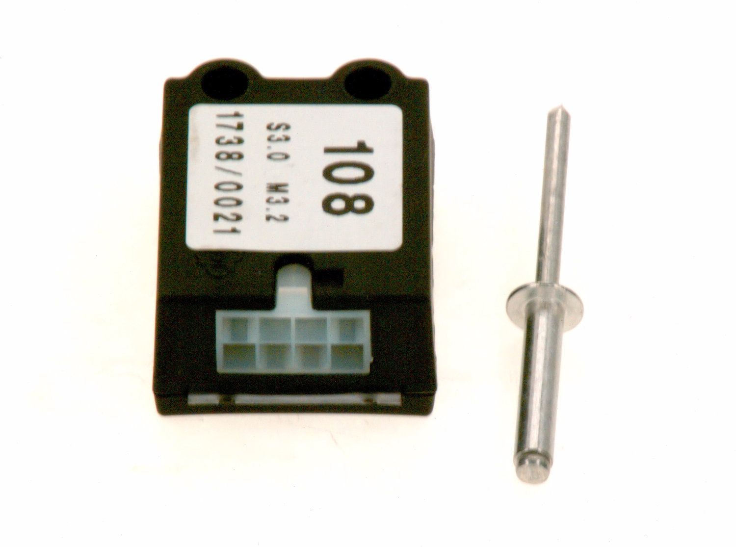 BOSCH Ersatzteil TTNR: 7101315 KIM 108-S30-M32 U122-24S