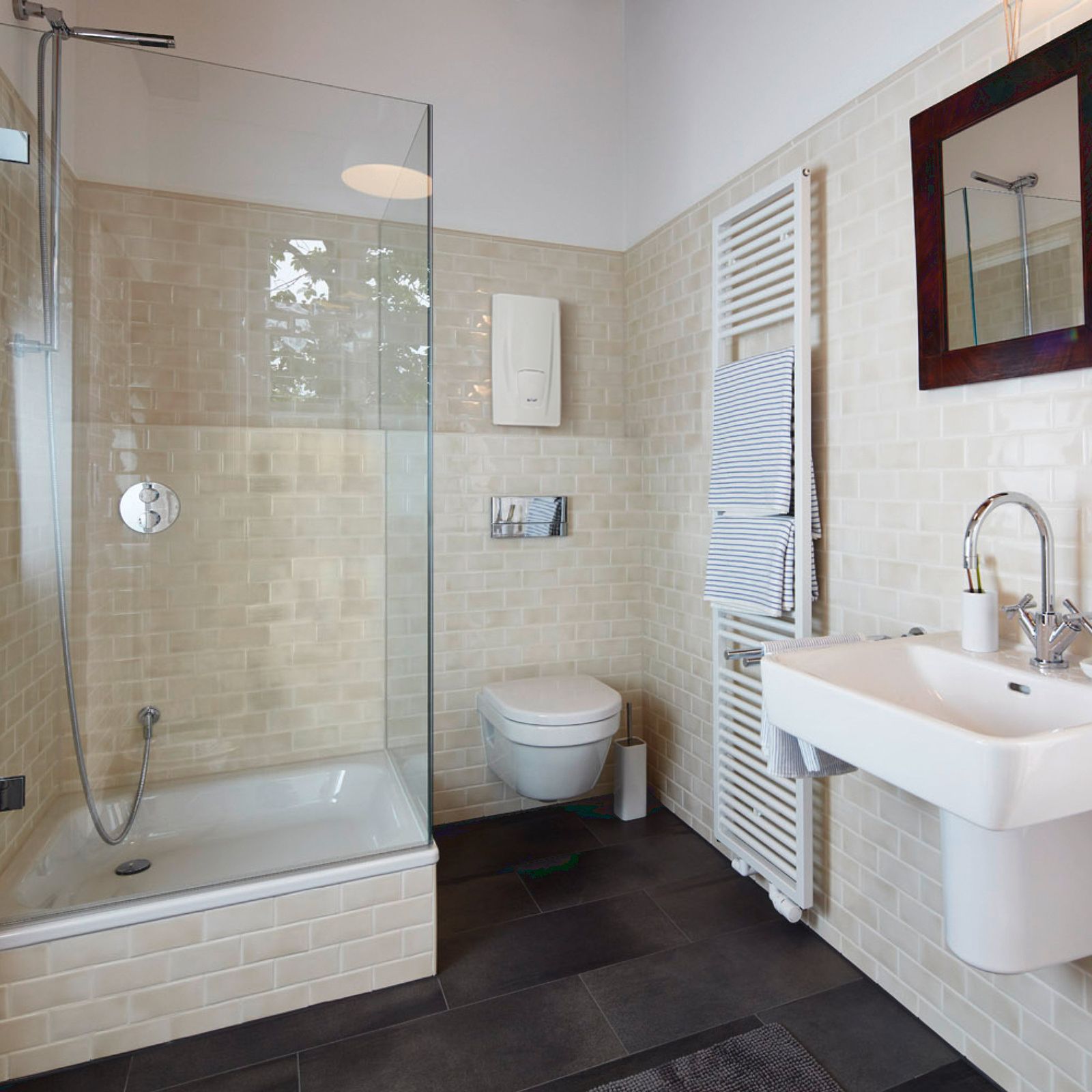 Clage Basis-Durchlauferhitzer DBX Next DBX18 18 kW, 26 A, elektronisch geregelt