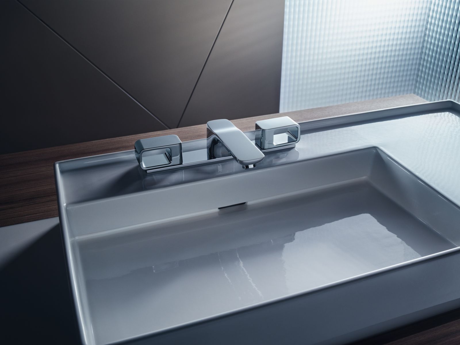 hansgrohe 3-Loch-Waschtischarmatur 50 Axor Urquiola Ausladung 180mm, mit Zugstangen-Ablaufgarnitur, Platte, chrom