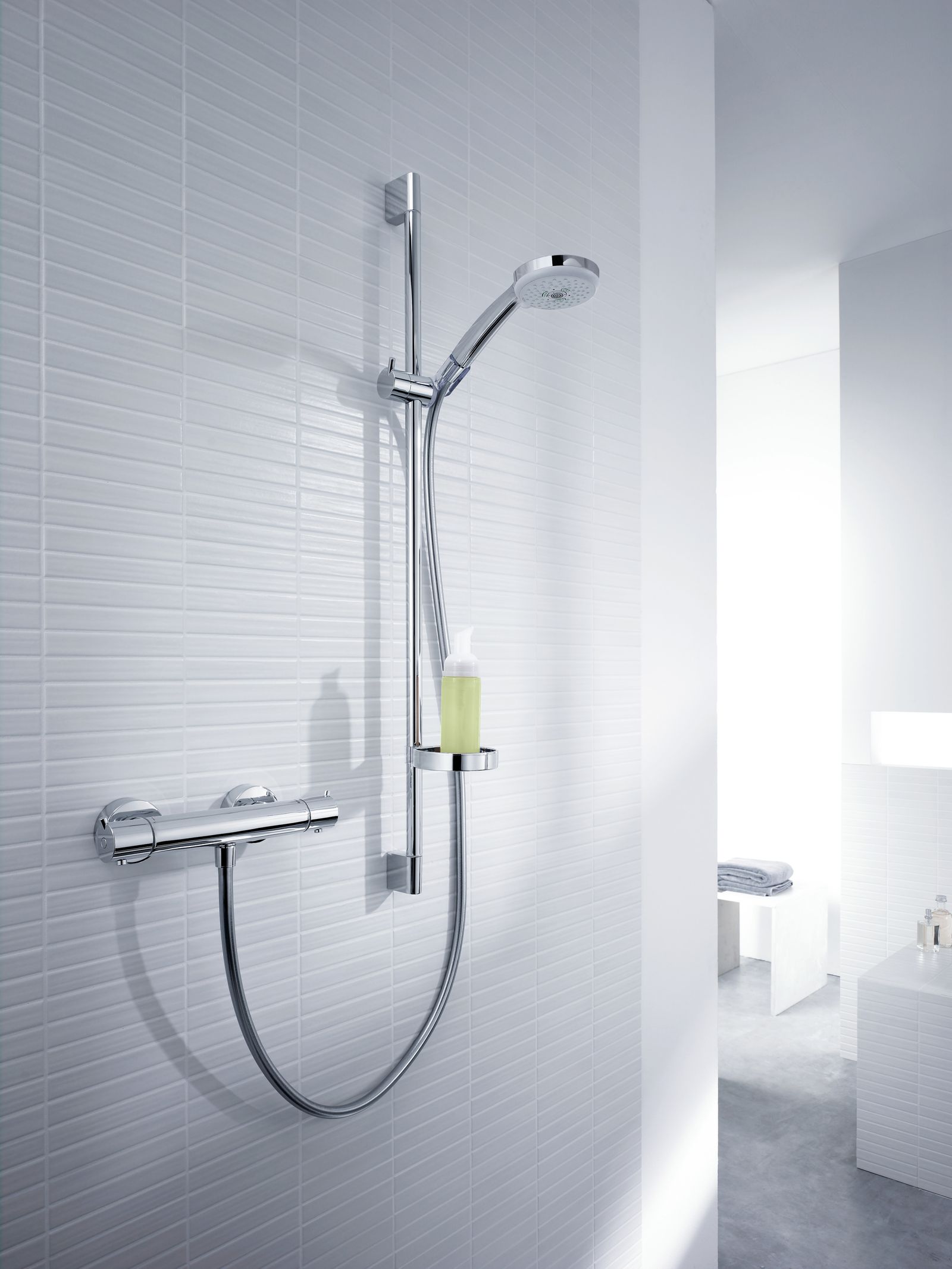 hansgrohe Brausesystem Croma 100 Multi 958 mm Brausestange, mit Thermostat, chrom