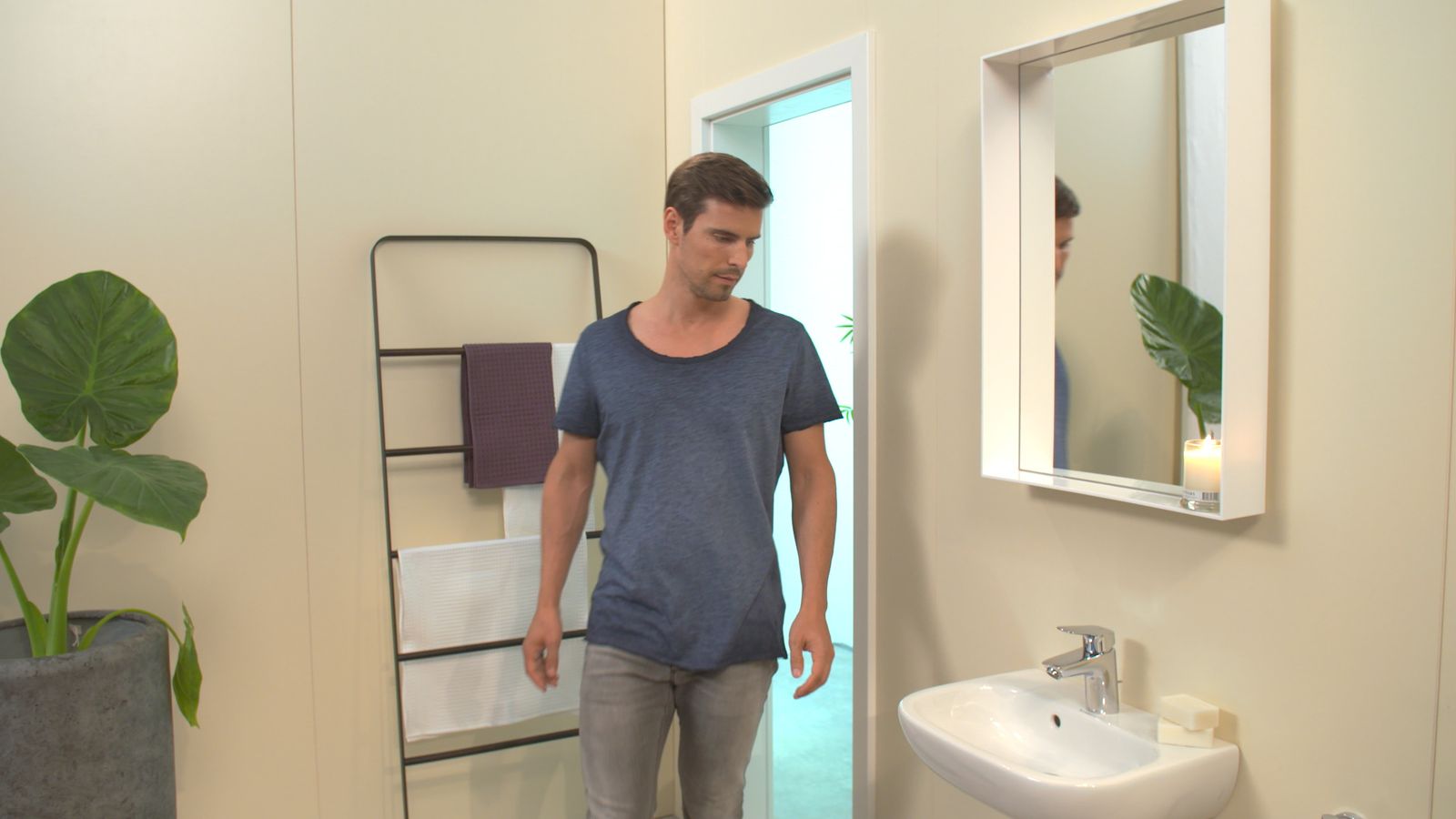 hansgrohe Waschtisch-Einhebelmischer 70 Logis mit Zugstangen-Ablaufgarnitur, chrom