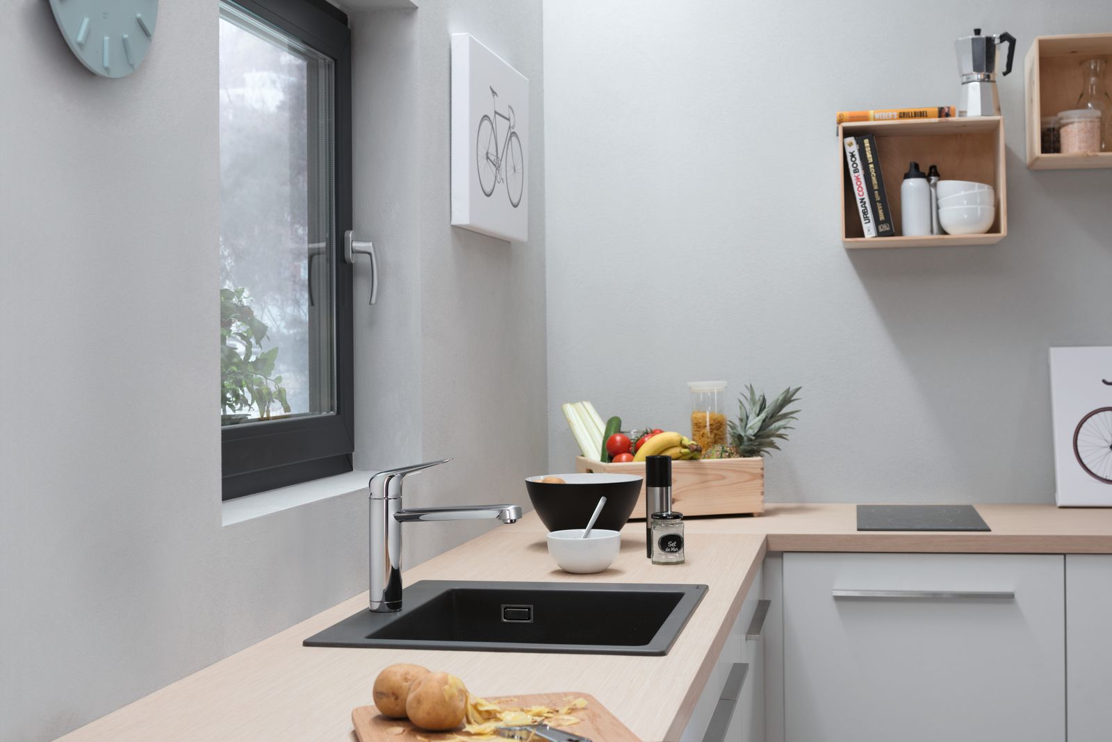 hansgrohe Spültisch-Einhebelmischer 120 Focus M42 Vorfenstermontage, 1jet, chrom