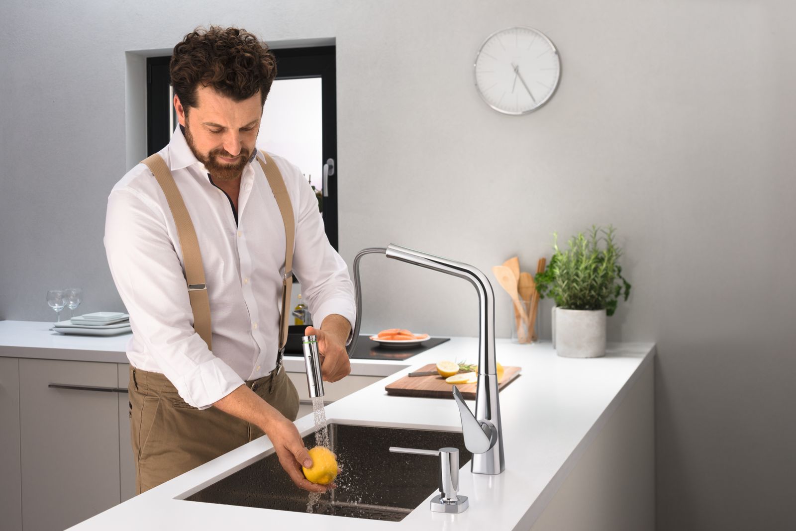 hansgrohe Spültisch-Einhebelmischer 320 Metris Select M71 mit Ausziehbrause, 2jet, sBox, chrom