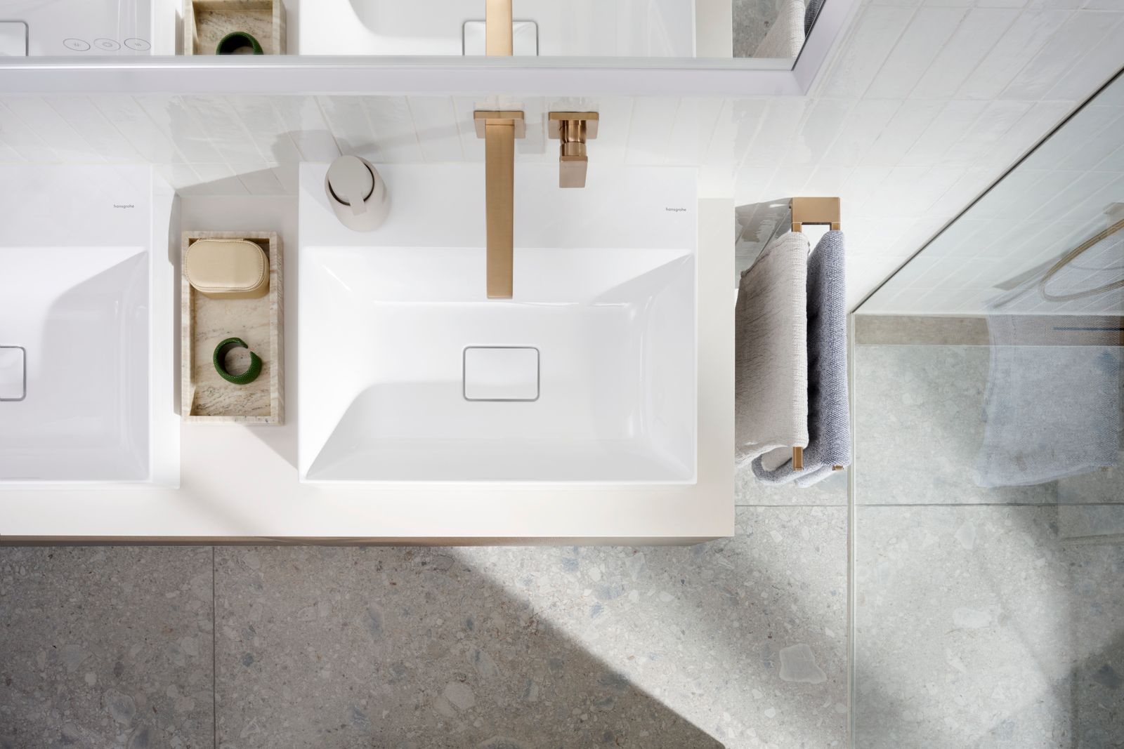 hansgrohe Handtuchhalter AddStoris Länge 445mm, zweiarmig, Wandmontage, Metall, brushed bronze